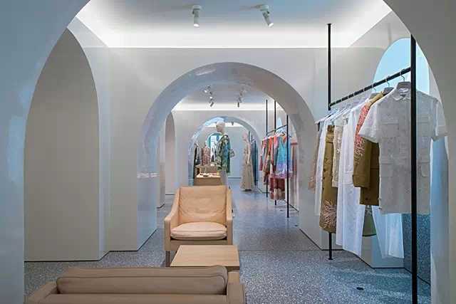 Valentino去罗马开设了一家全球最大的旗舰店