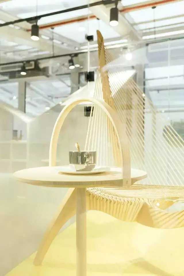 玻璃盒子的展厅